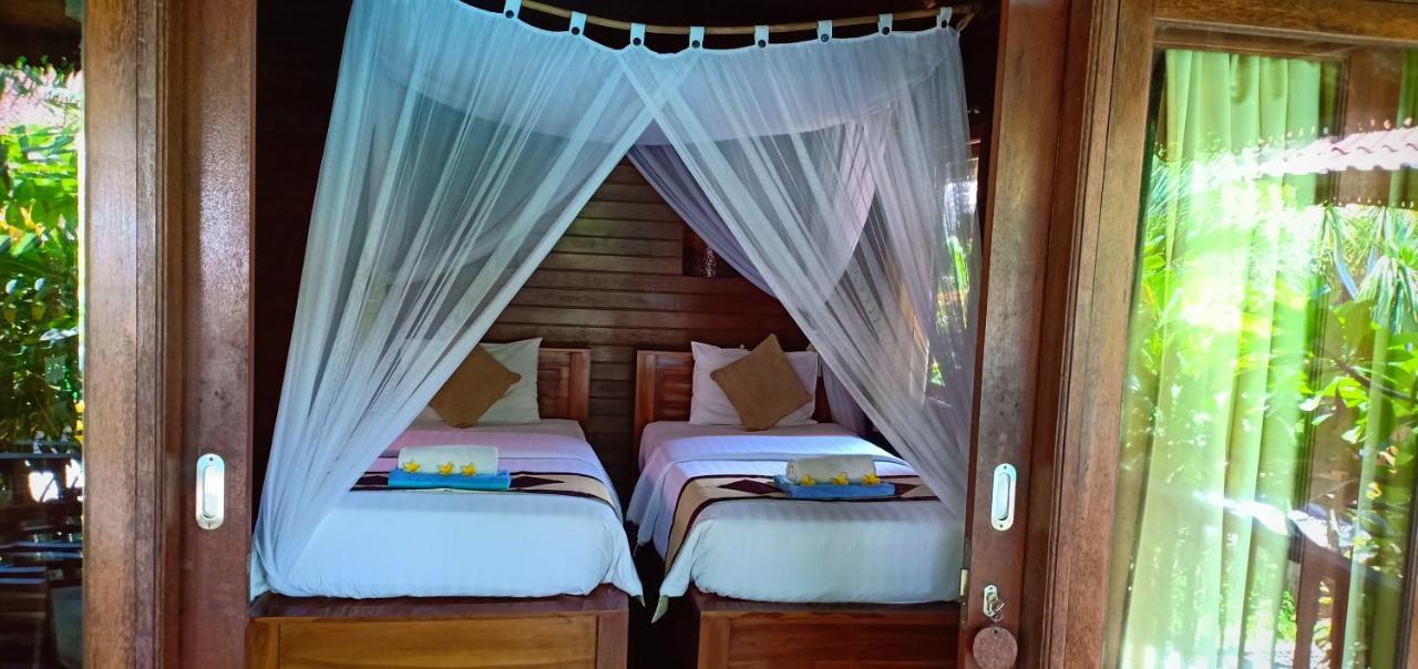 Cassava Bungalow Lembongan Exterior photo