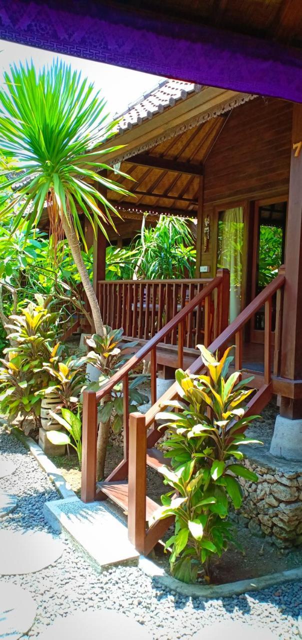 Cassava Bungalow Lembongan Exterior photo